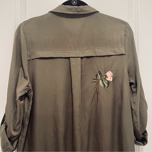 Miss Me Shirt Dress Women's Sz. Small Button Down Olive Green Floral Embroidery - Picture 9 of 12